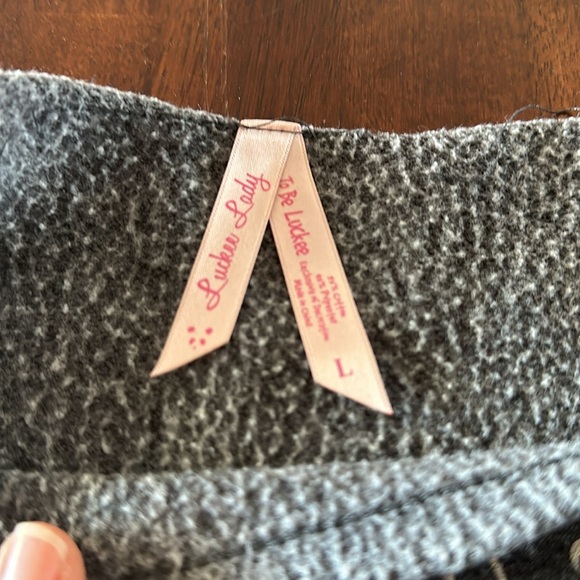 Boat neck women’s Pismo Beach, Ca sweatshirt. - Picture 5 of 5